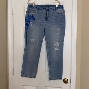 Chico’s So Slimming Embroidered Girlfriend Crop Jeans